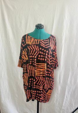 NWT Lularoe Irma tunic size medium. Brand new with tags.